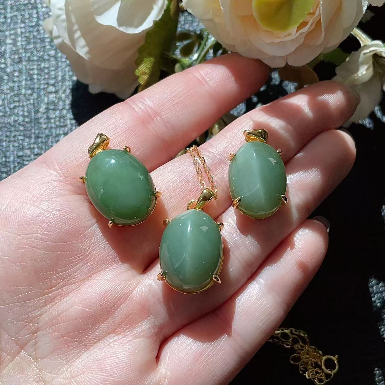 Certified Peppermint Green Jade Pendant | Natural Nephrite Oval Necklace | 18K Gold Plated 925 Silver | Minimalist Luxury Jewelry