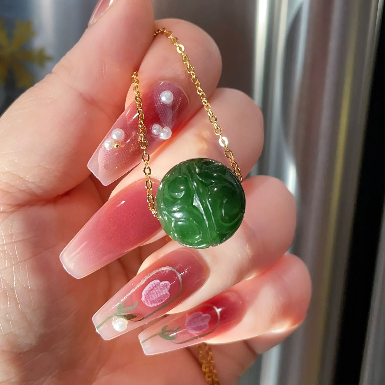 Natural Green Jade Carved Bead Necklace – Hand-Carved Round Jade Pendant with Gold Plated Chain