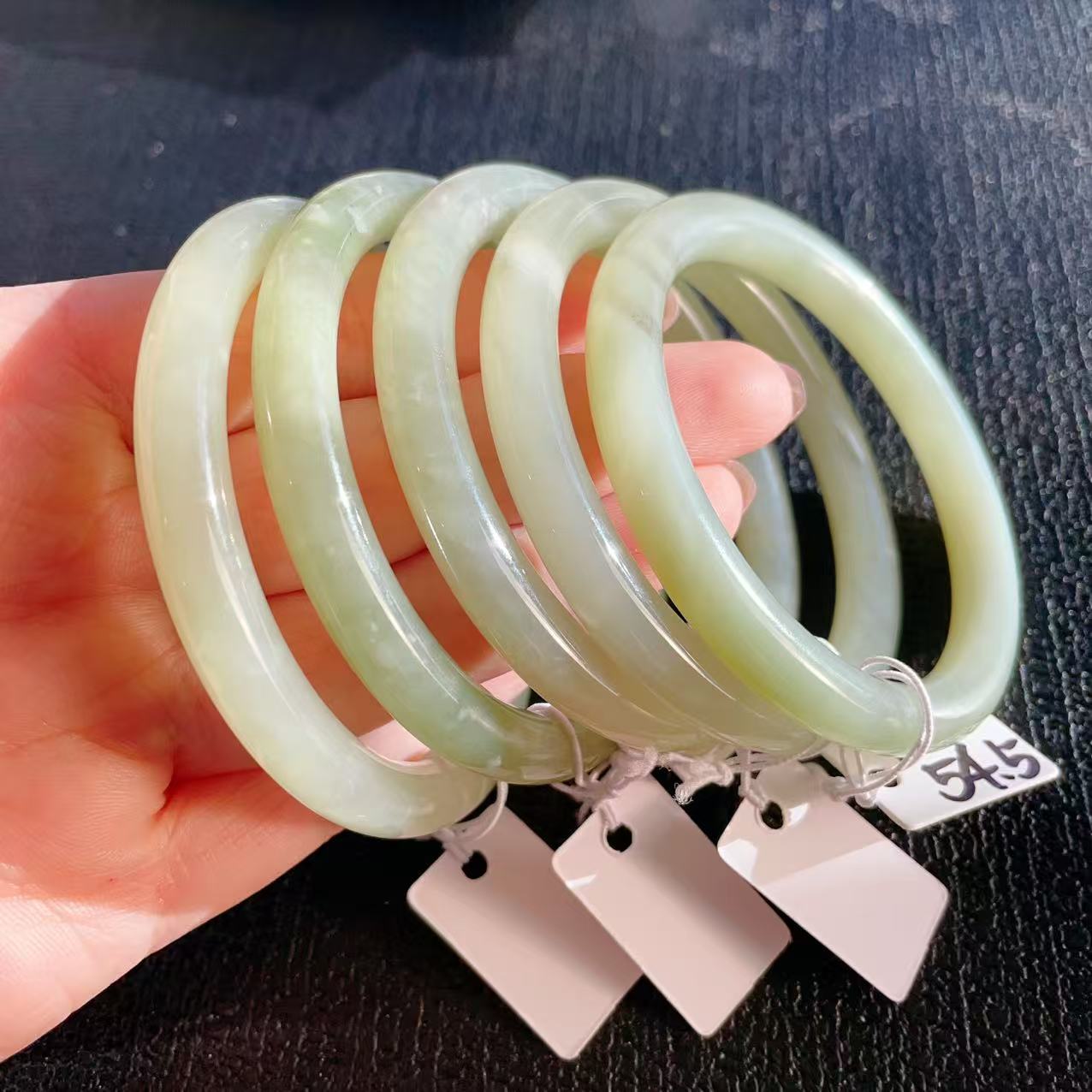 Natural Nephrite Jade Slim Bangle – Spring Water Green | Size 52–57