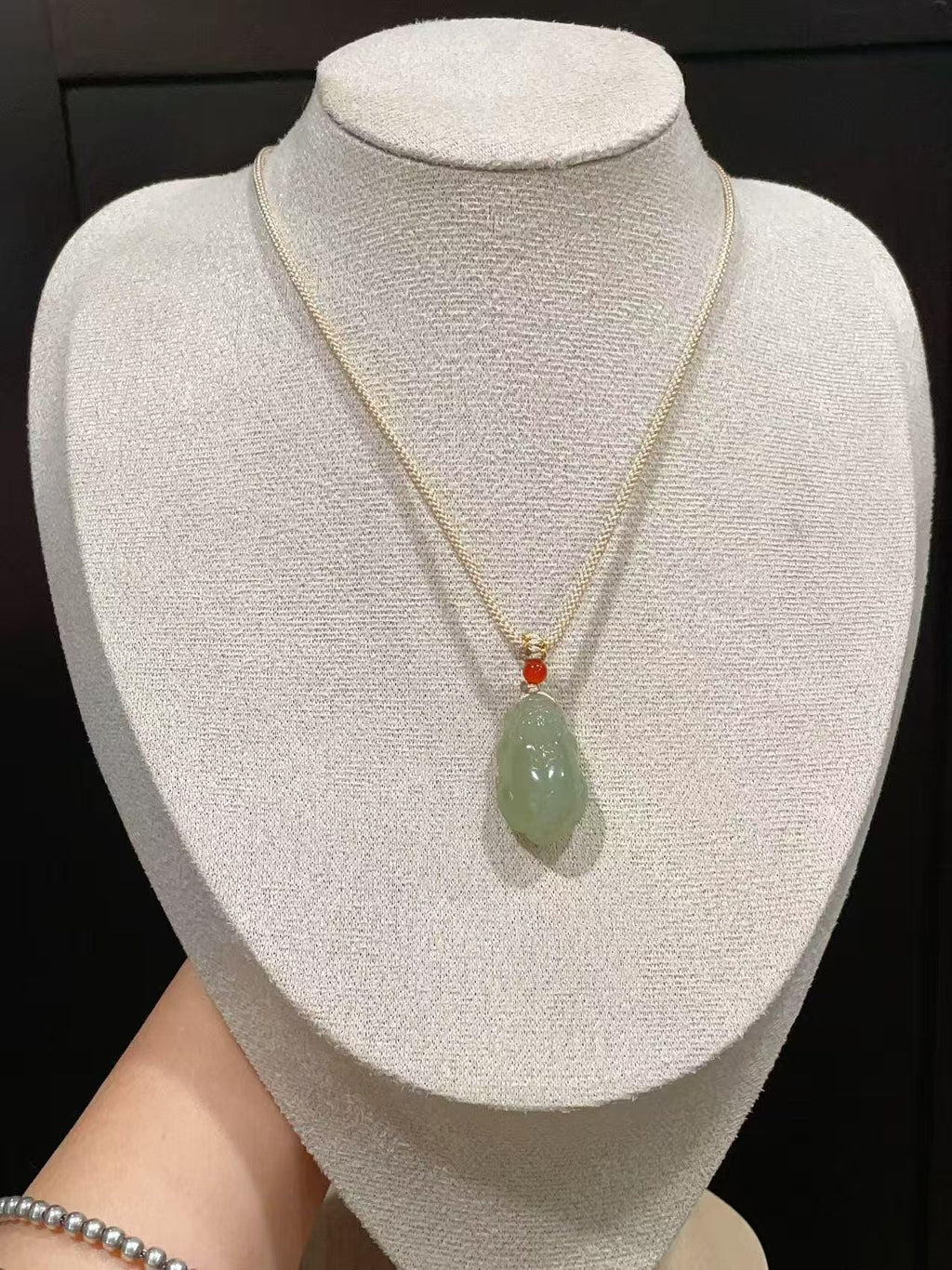 Natural Jade Pixiu Pendant Necklace ，Adjustable Chain 26" ， Icy Translucent Green Jade Amulet ， Wealth & Protection Talisman Gift