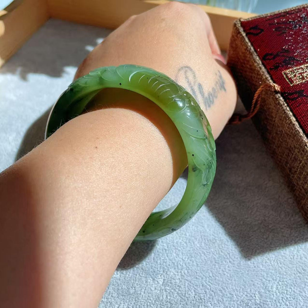 Natural Nephrite Jade Bangle Bracelet ，Wide Carved Jade Bracelet ， Size 57.7mm ，LIight Green Jade, Handmade Jewelry Gift