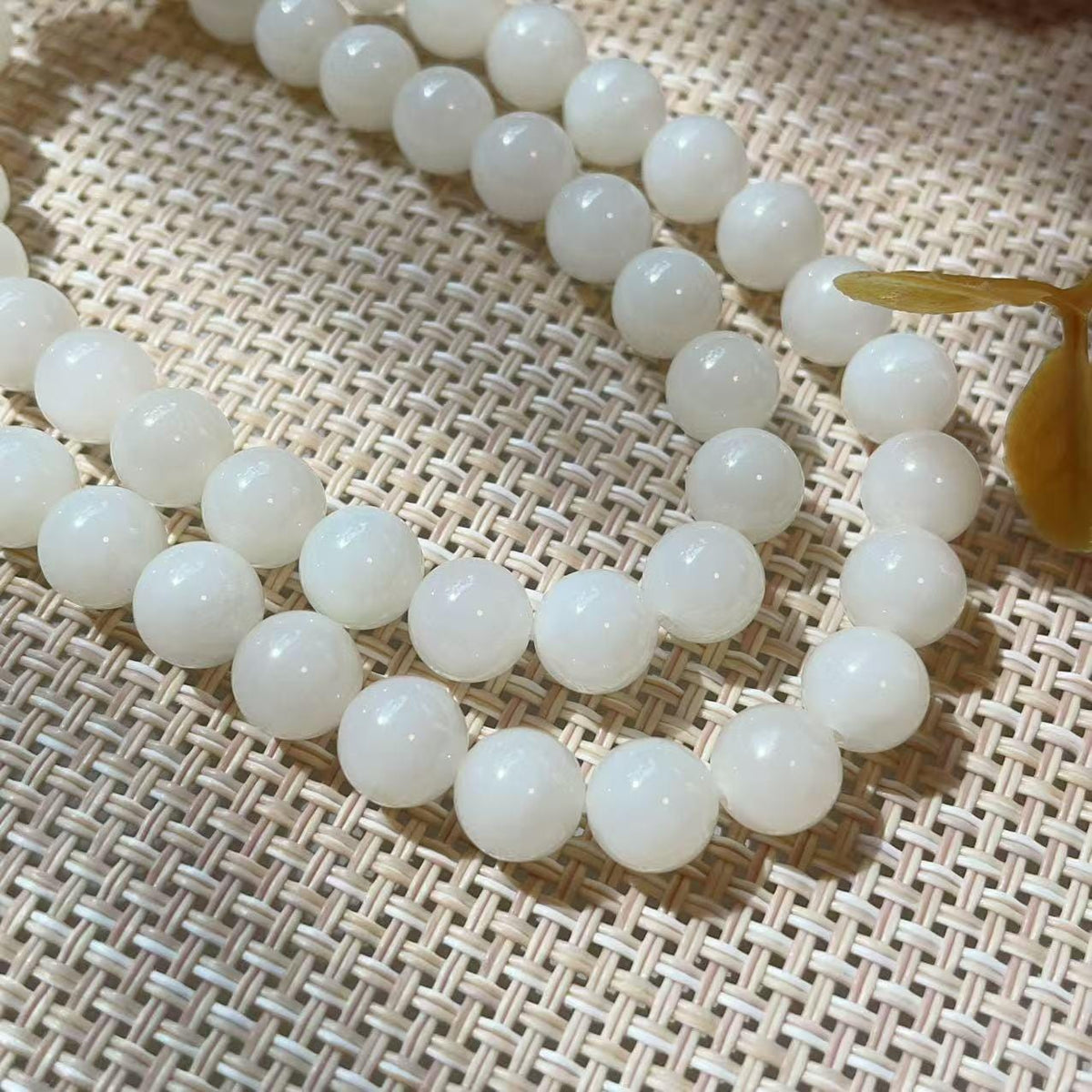Natural White Jade 8mm Necklace, Creamy White Beaded Jade Necklace, Certified Minimalist Jade Chain, 8mm Nephrite White Jade, Jade Gift